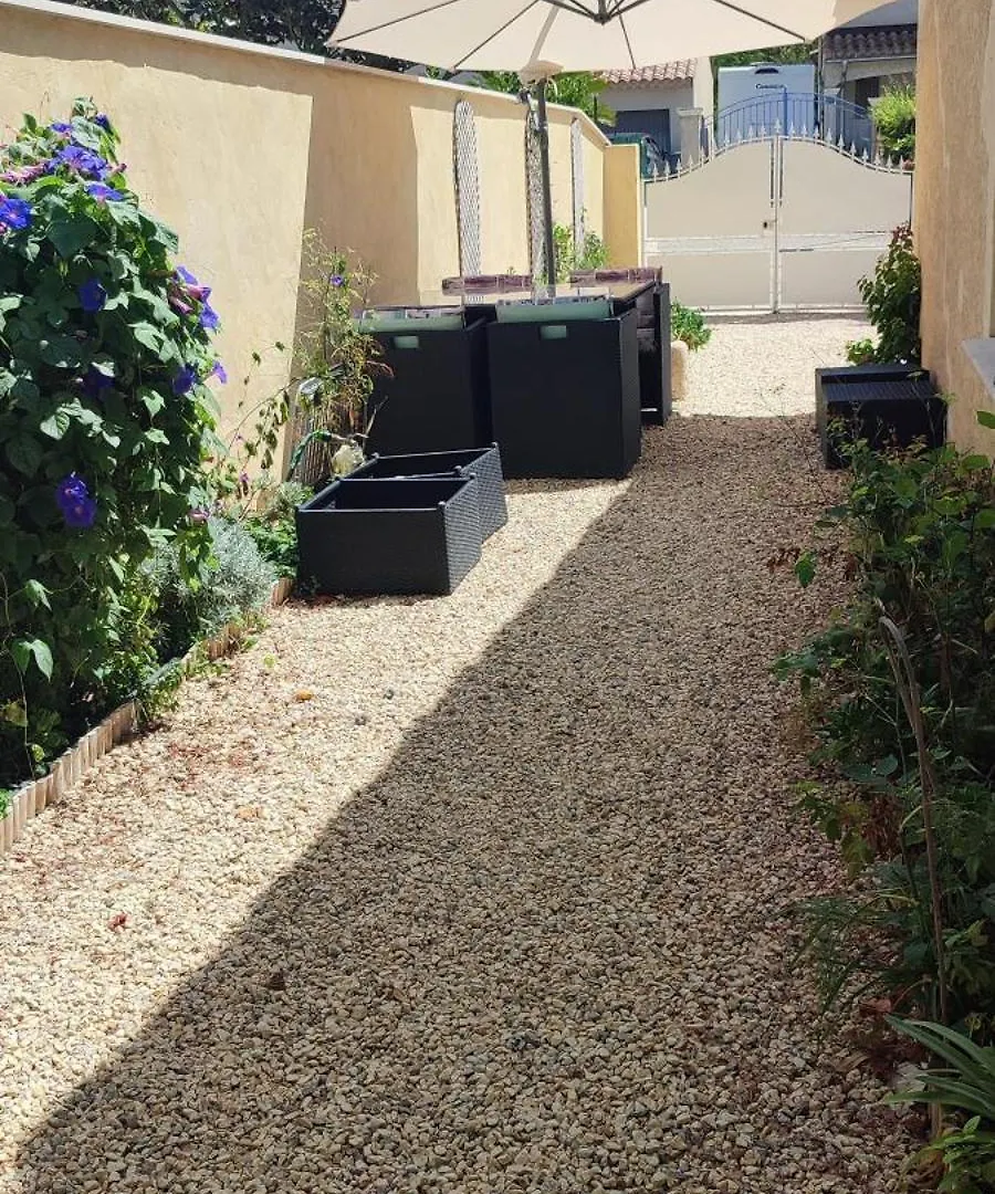 Appartement LOFT 40 M2 Saint-Cyr-sur-Mer 0*,  France